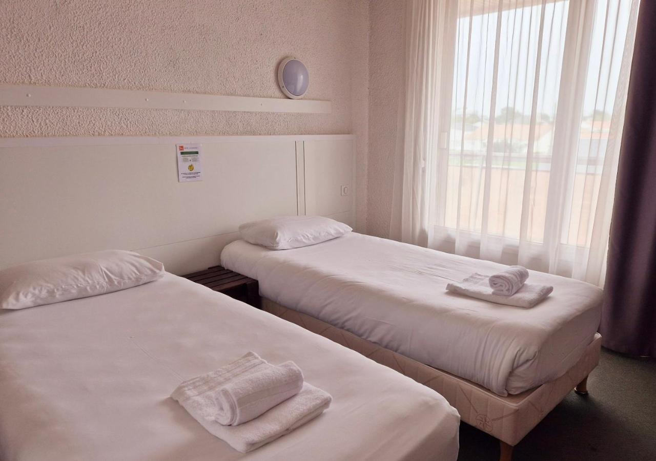 Hotel Le ชาลองส์ ภายนอก รูปภาพ